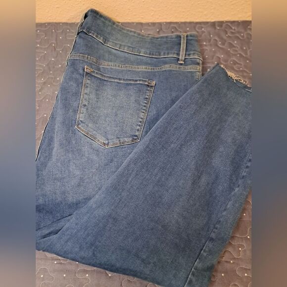 Old Navy Denim - Old Navy Rockstar jeans size 26 plus